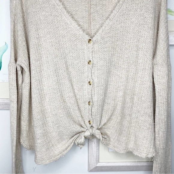 Uo Out From Under Tan Oversized Long Sleeve Button Up Thermal Top Size XS - Picture 4 of 14